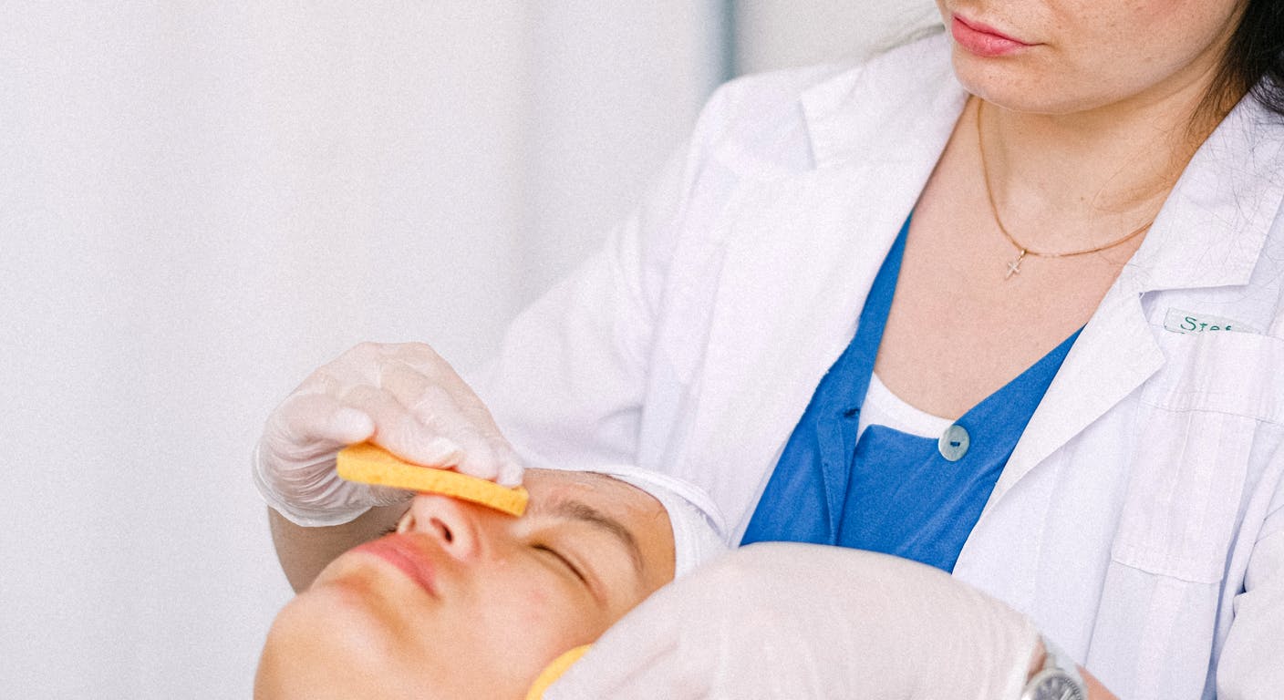 Chemical Peel in Dubai: Complete Guide to Skin Rejuvenation