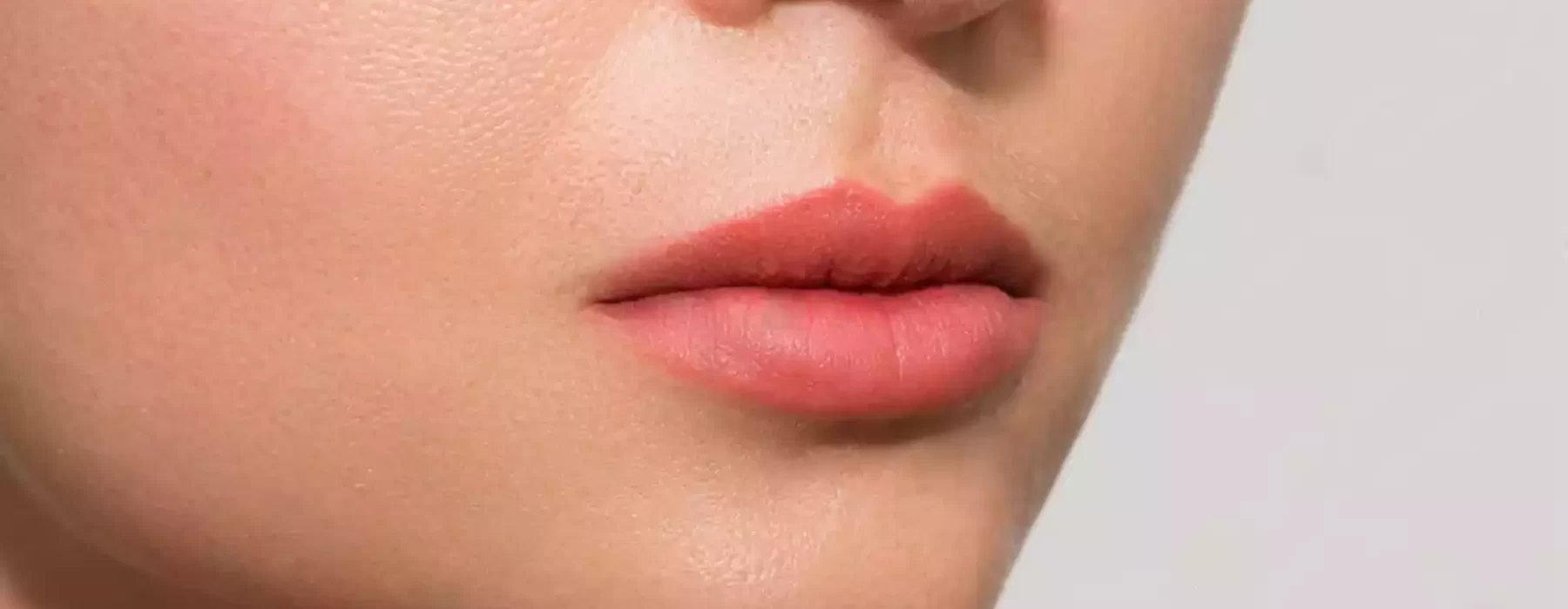 Blush à lèvres semi-permanent